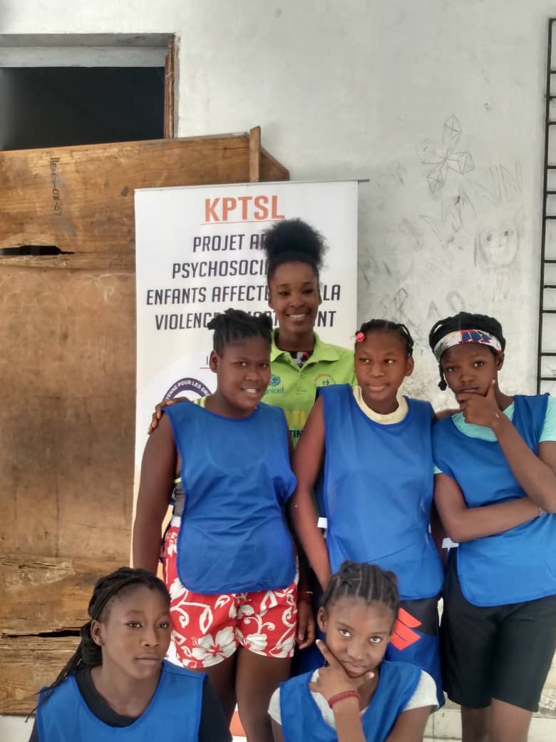 Enfants souriants
